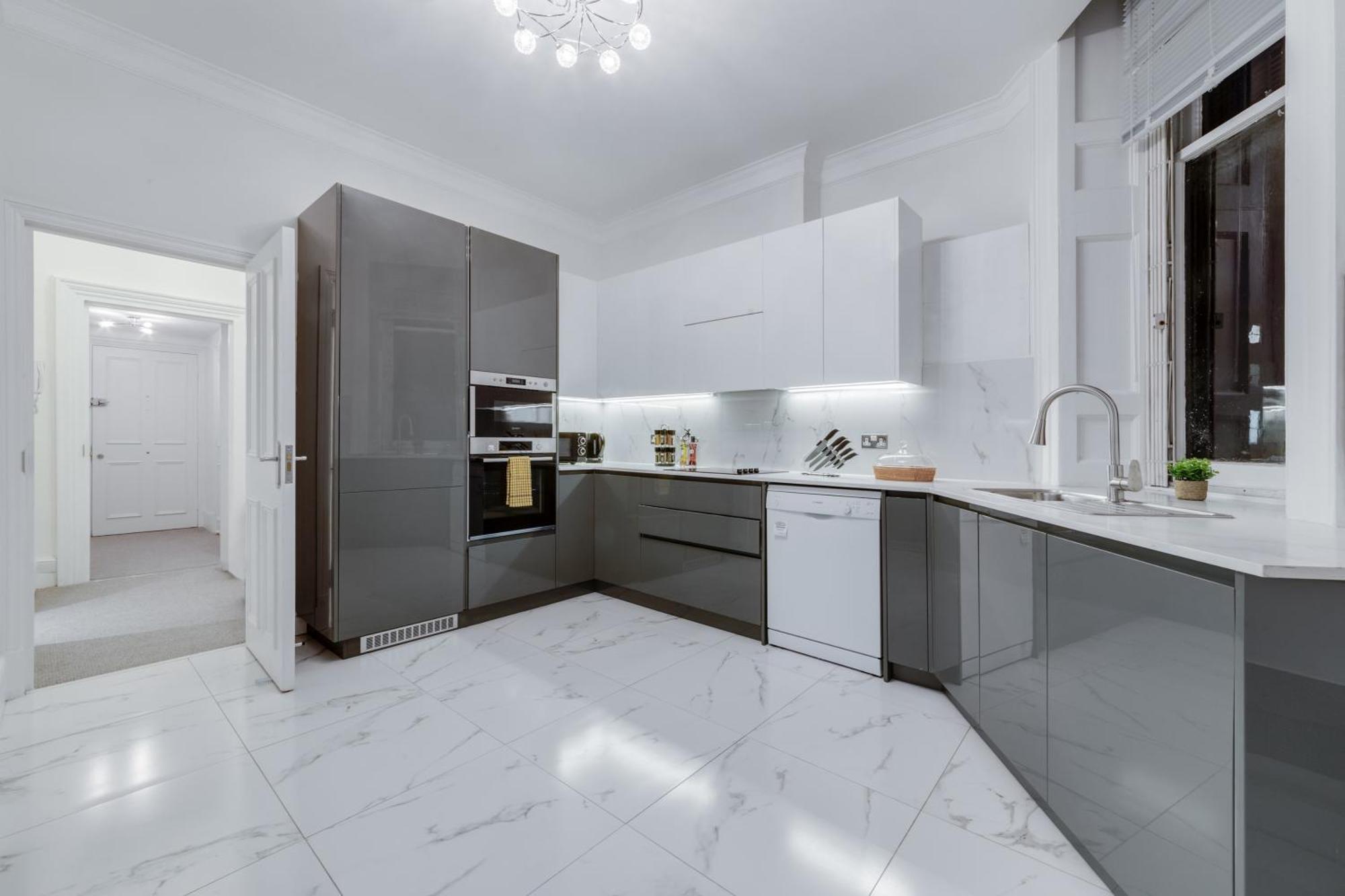 Luxury London 3 Bedroom Duplex With Pool Table - 4Hs المظهر الخارجي الصورة