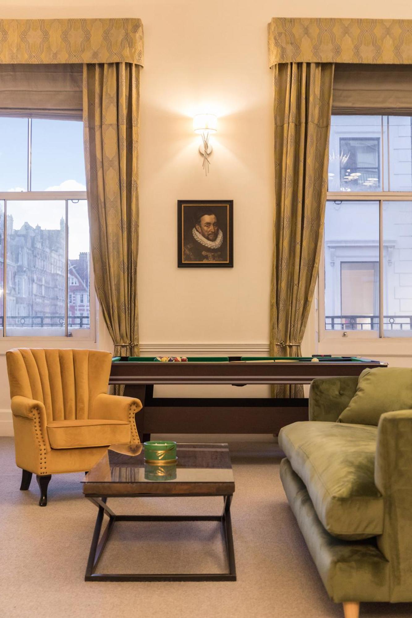 Luxury London 3 Bedroom Duplex With Pool Table - 4Hs المظهر الخارجي الصورة
